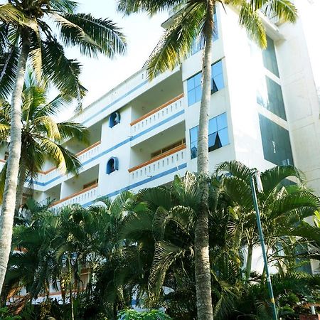 Ocean Bay Ayurvedic Beach Resort 可瓦兰 外观 照片