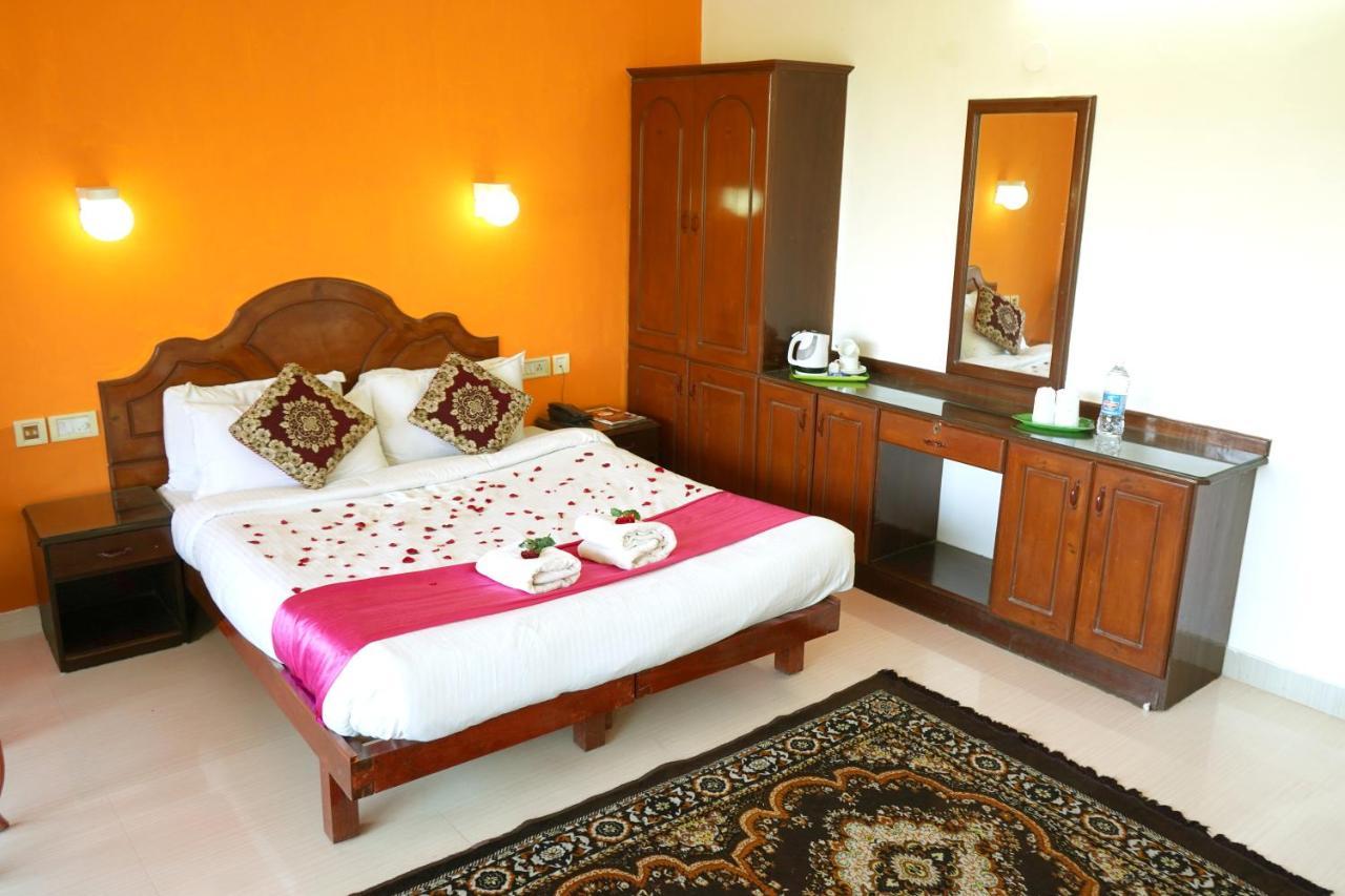 Ocean Bay Ayurvedic Beach Resort 可瓦兰 外观 照片