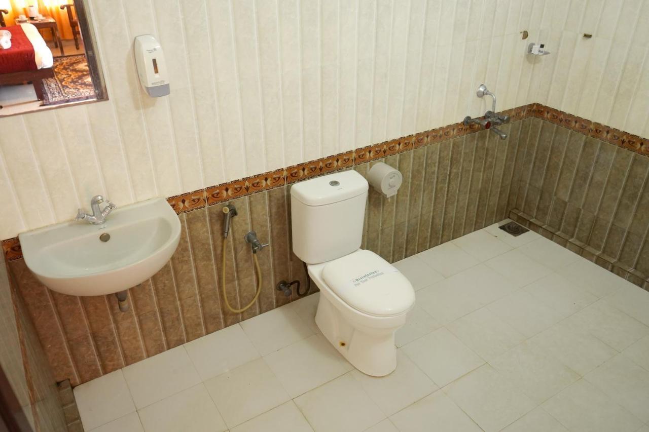 Ocean Bay Ayurvedic Beach Resort 可瓦兰 外观 照片