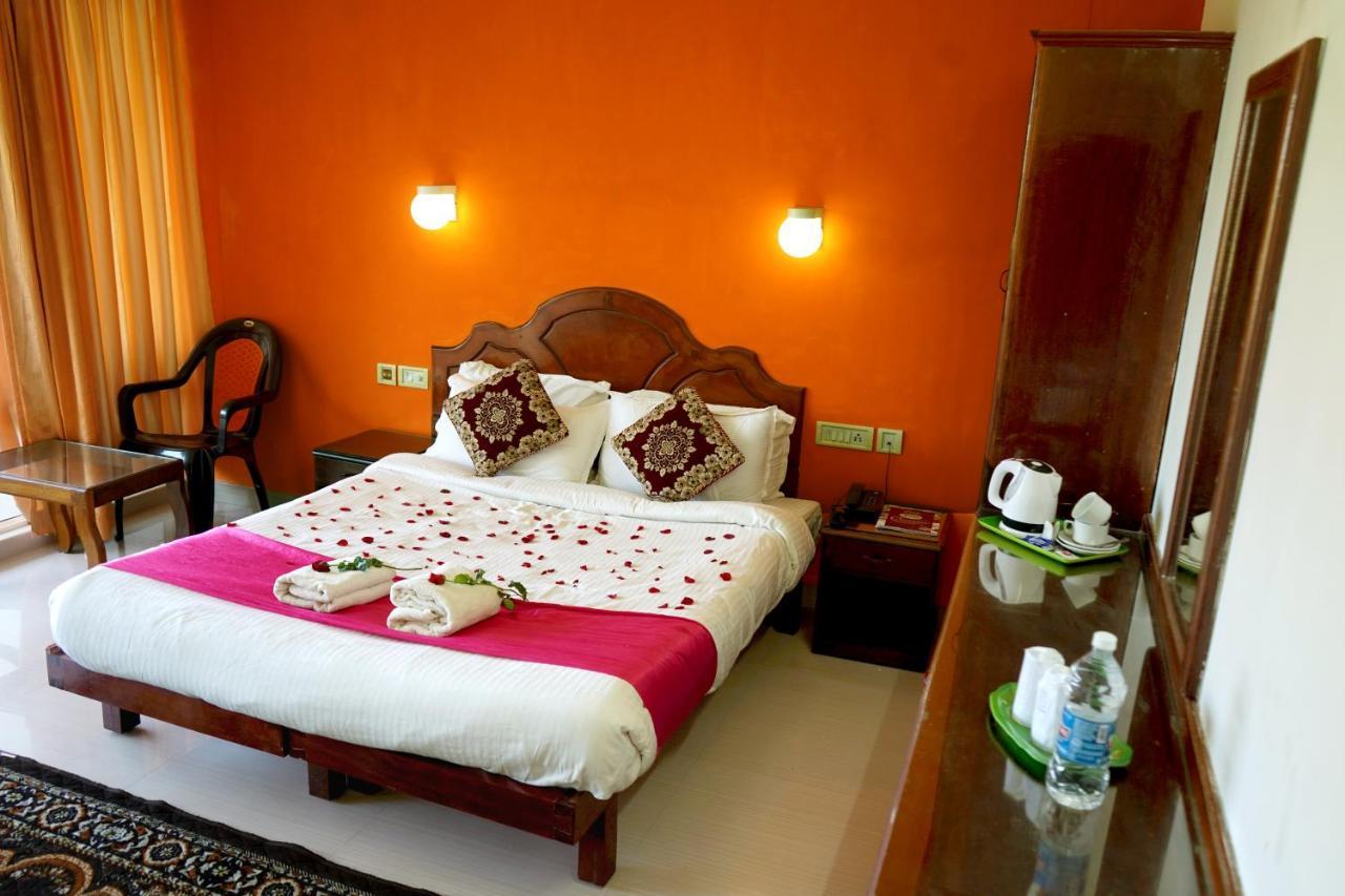 Ocean Bay Ayurvedic Beach Resort 可瓦兰 外观 照片